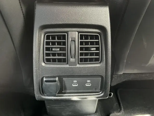 Renault Captur 1.0 TCe 90 Techno 2024 Benzine 34