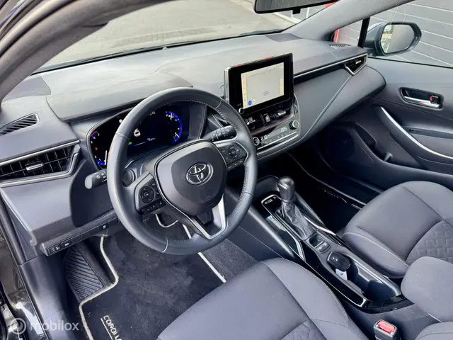 Toyota Corolla 1.8 Hybrid Active 2023 Hybride Benzine 9