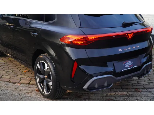 CUPRA Terramar 1.5 TSI e-Hybrid 2025 Hybride Benzine 22