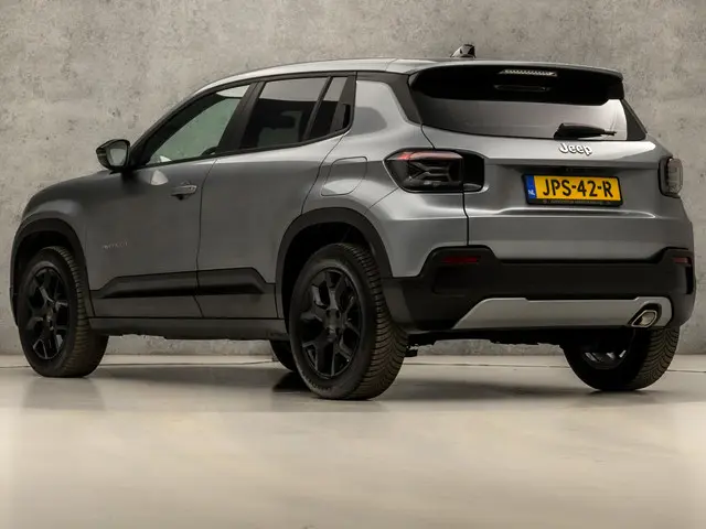 Jeep Avenger 1.2 Altitude Sport 2023 Benzine 3