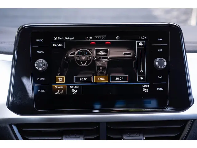 Volkswagen T-Roc 1.0 TSI Life 2023 Benzine 47