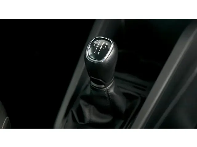 Škoda Fabia Combi 1.0 TSI 95pk Drive 2018 Benzine 36