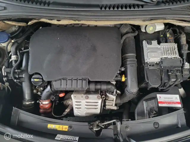 Citroën DS3 1.2 PureTech So Chic 2017 Benzine 4
