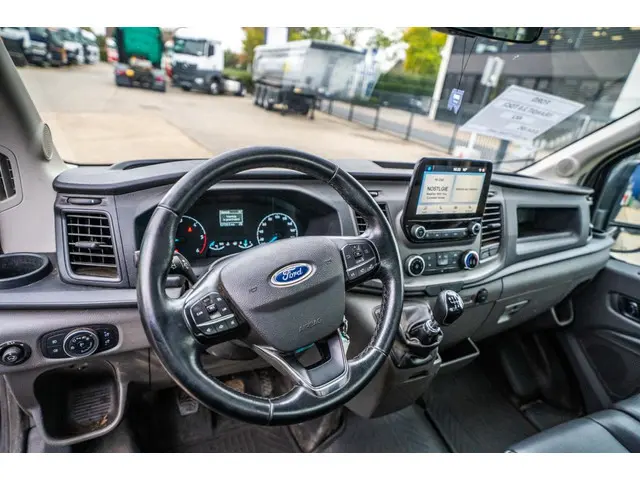 Ford Transit 2.0 TDCI 2022 Diesel 13