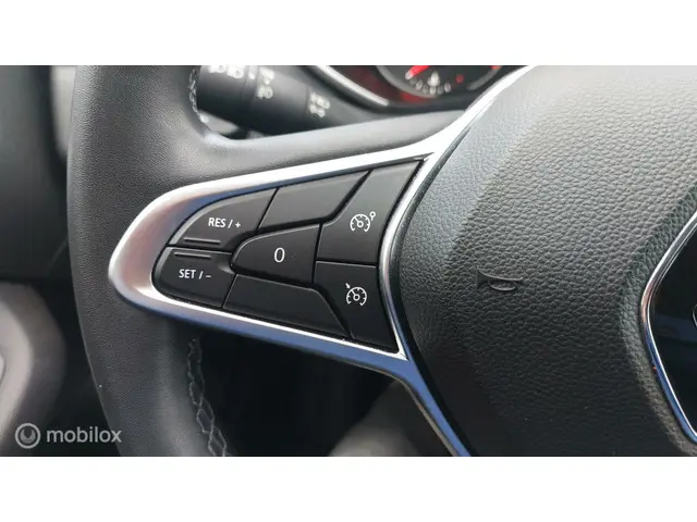 Renault Clio 1.0 TCe Bi-Fuel Zen 2020 Benzine 18