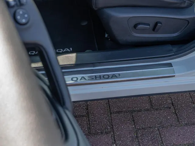 Nissan QASHQAI 1.6 Connect Edition 2015 Benzine 14