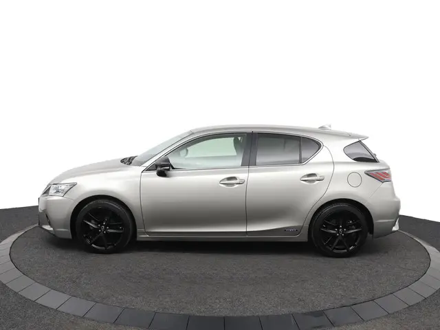 Lexus CT 3