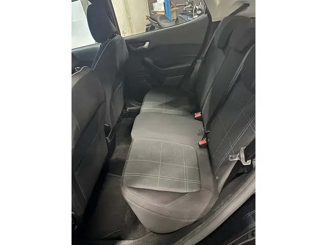 Ford Fiesta 1.1 Airco | PDC | Carplay 2018 Benzine 17