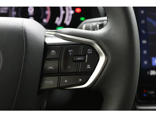 Lexus LBX 2WD 2024 Hybride Benzine 19