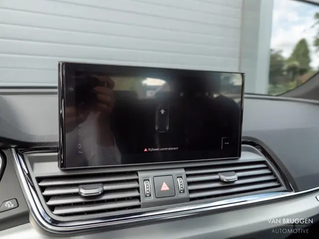 Audi Q5 50 TFSI e S-Line 2021 Hybride Benzine 33