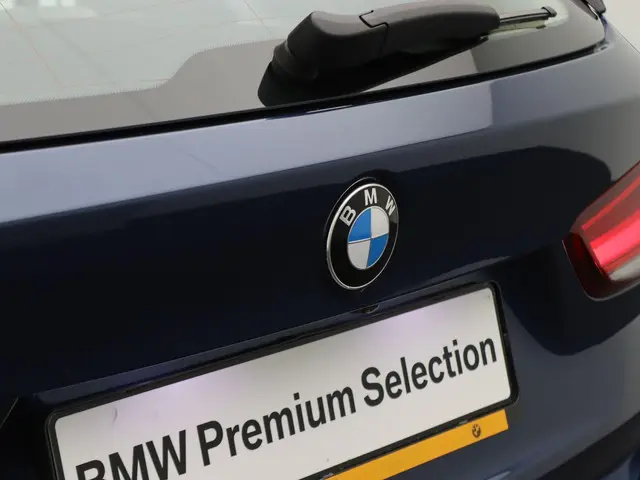 BMW X1 xDrive20i 2020 Benzine 27