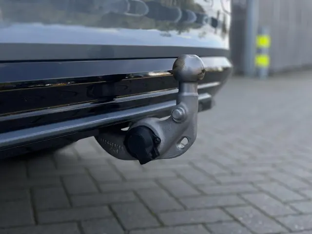 Volvo S60 2.0 B4 Plus Dark 2023 Benzine 24