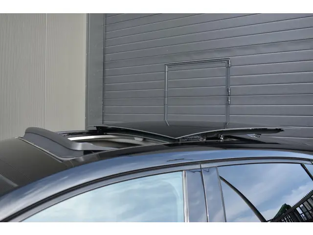 Renault Captur TCe 155 EDC Initiale Paris 2020 Benzine 6