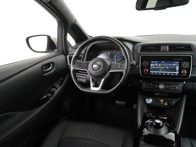 Nissan Leaf Tekna 40 kWh 2019 Elektrisch 24