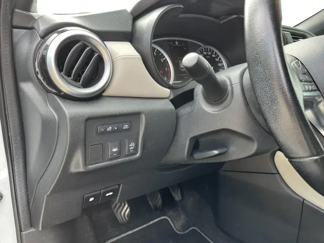 Nissan Micra 0.9 IG-T Tekna 2017 Benzine 55