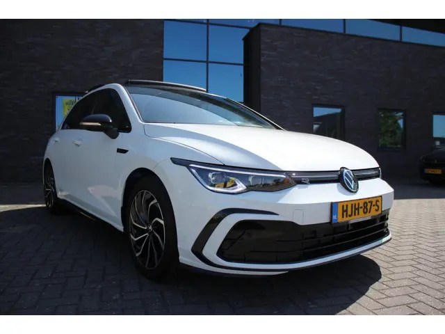 Volkswagen Golf 1.5 eTSI R-Line 2024 Benzine 5