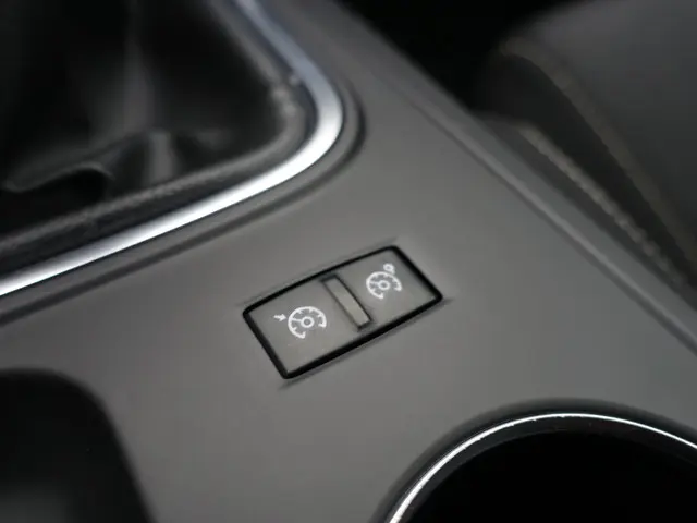 Renault Mégane Estate 1.2 TCe Intens- 2018 Benzine 16