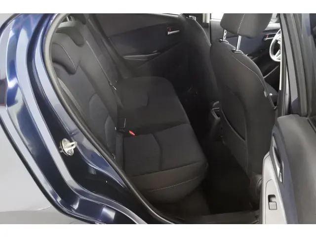 Mazda 2 1.5 90pk Nakama 2016 Benzine 29