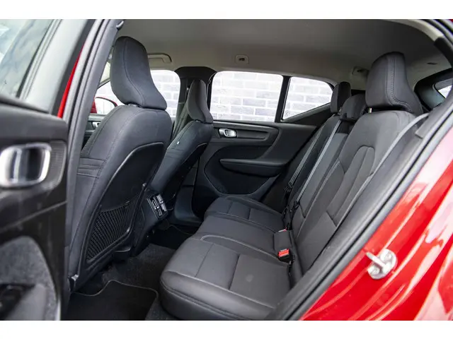 Volvo XC40 1.5 T2 Momentum 2022 Benzine 7