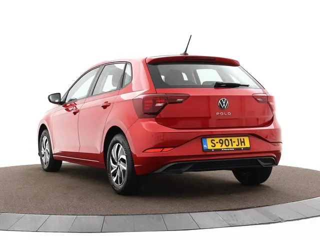 Volkswagen Polo 1.0 TSI 95pk Life 2023 Benzine 21
