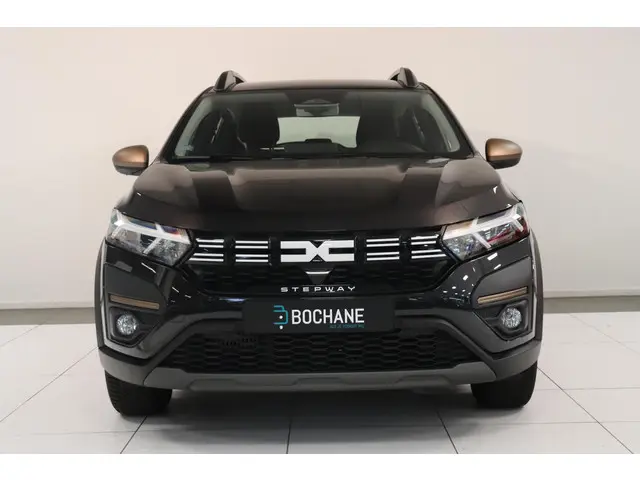 Dacia Sandero Stepway 1.1 TCe 110 Extreme 2024 Benzine 17
