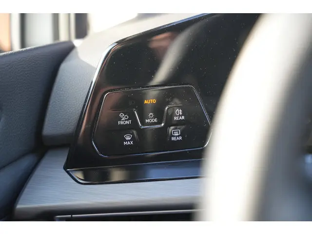 Volkswagen Golf 1.5 TSI Style 2022 Benzine 29