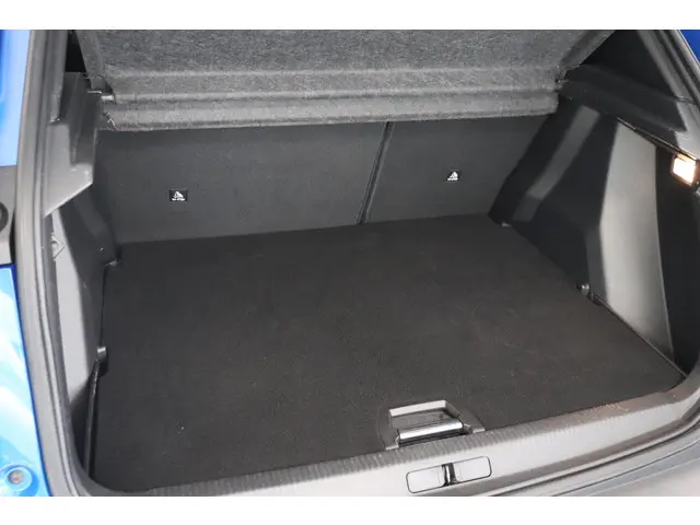 Peugeot 2008 1.2 PureTech GT-Line 2020 Benzine 10