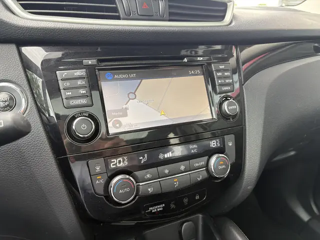Nissan QASHQAI 1.2 N-Connecta 2017 Benzine 19