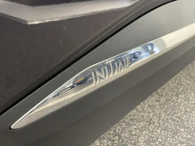 Renault Captur 1.3 TCe 130 Initiale Paris 2020 Benzine 34