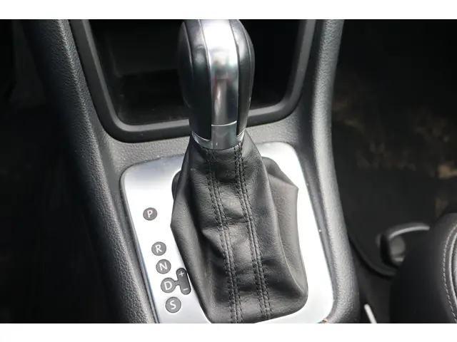 Volkswagen Sharan 2.0 TDI Highline 7p. 2016 Diesel 29