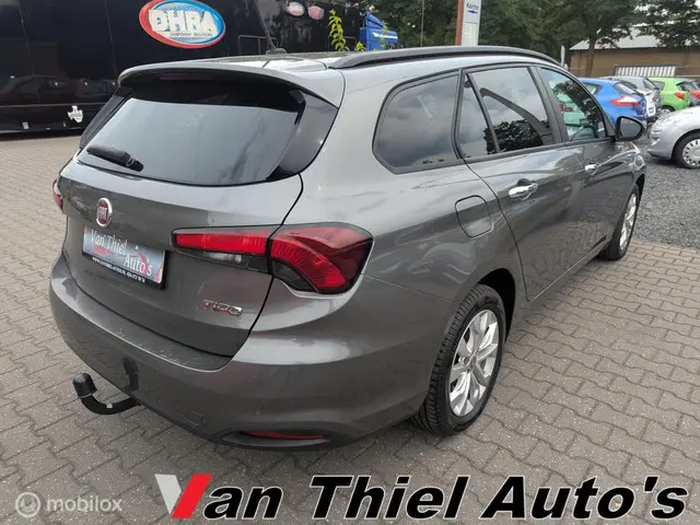 Fiat Tipo 1.4 16v Lounge navi 2018 Benzine 11