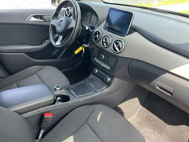 Mercedes-Benz B-Klasse 180 Ambition 2014 Benzine 8