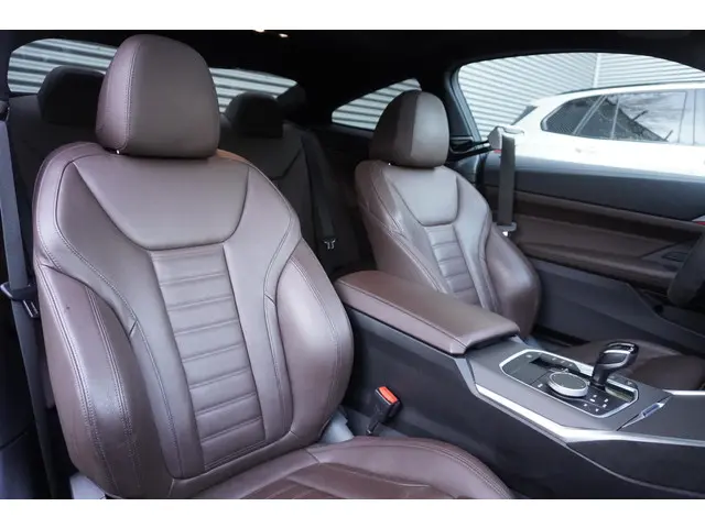 BMW 4 Serie Coupé 430i 2022 Benzine 8