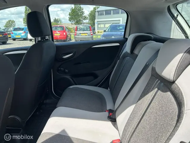 Fiat Punto Evo 1.2 "AIRCO+LMV+ZUINIG+WEINIG KM" 2012 Benzine 8