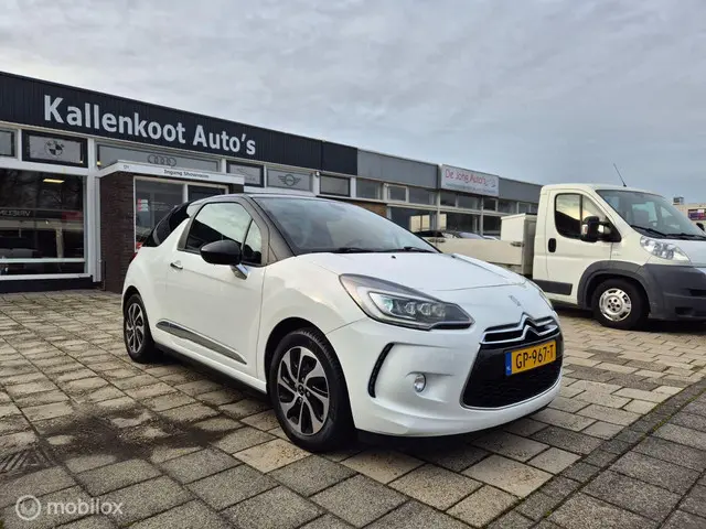 Citroën DS3 1.2 PureTech So Chic 2015 Benzine 3