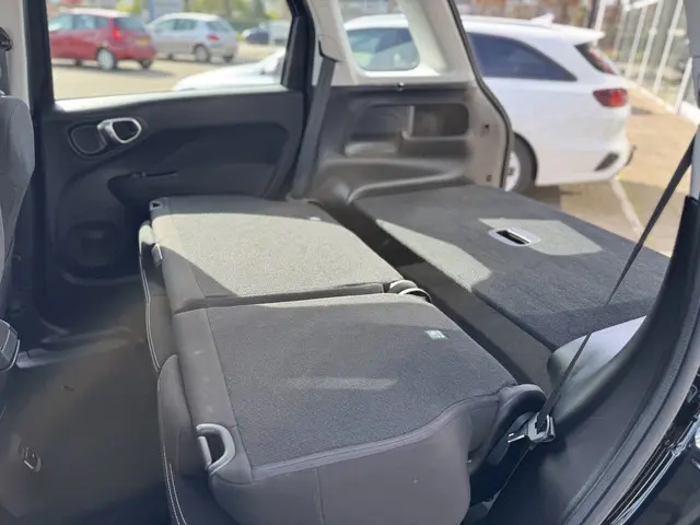 Fiat 500L 0.9 TwinAir CityCross 2019 Benzine 17