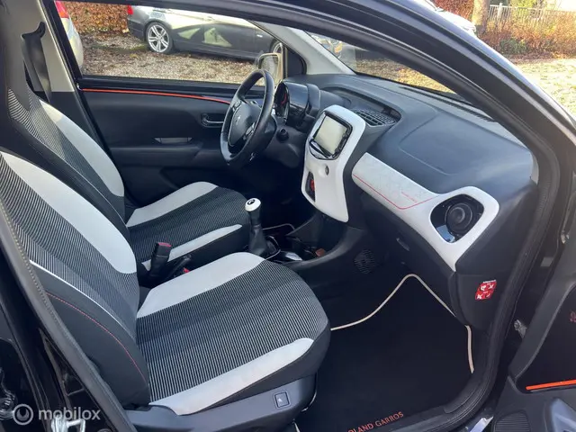 Peugeot 108 1.2 Puretech TOP! Roland Garros 2015 Benzine 11