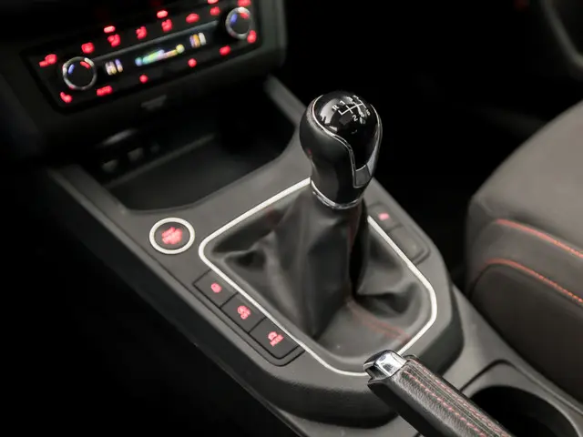 SEAT Ibiza 1.0 TSI FR Intense Sport 2018 Benzine 12