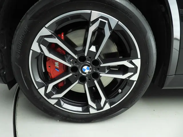 BMW X1 sDrive18i 2025 Benzine 43