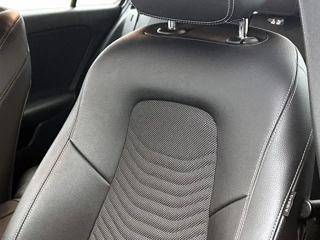 Mercedes-Benz A-Klasse 160 Advantage | 2019 Benzine 35