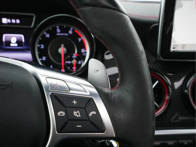Mercedes-Benz GLA 45 AMG 4-Matic 2015 Benzine 19