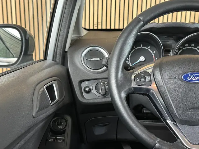Ford Fiesta 1.0 Style Ultimate 2017 Benzine 14