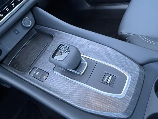 Nissan QASHQAI 1.3 MHEV Xtronic Tekna 2026 Benzine 19