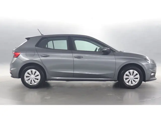 Škoda Fabia 1.0 TSI 95pk Selection 2024 Benzine 10