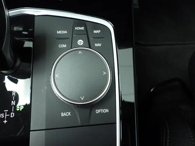 BMW 1 Serie 5-deurs 118i 2022 Benzine 17