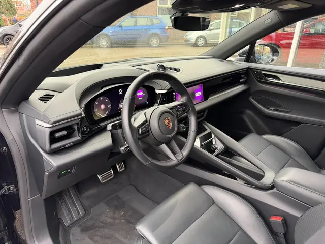 Porsche Macan 4 100 kWh 2024 Elektrisch 5