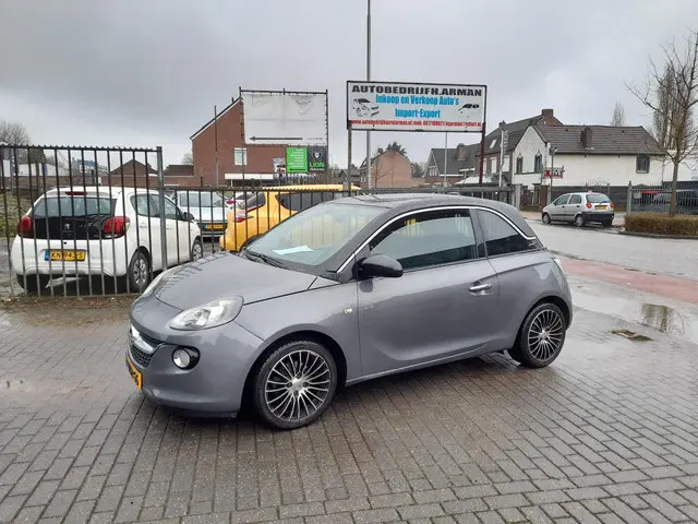 Opel ADAM 1.2 2016 Benzine