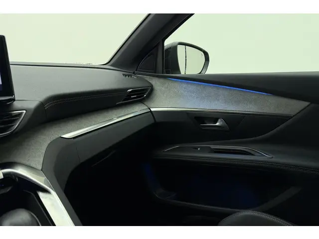 Peugeot 3008 1.2T 130pk GT 2024 Benzine 27