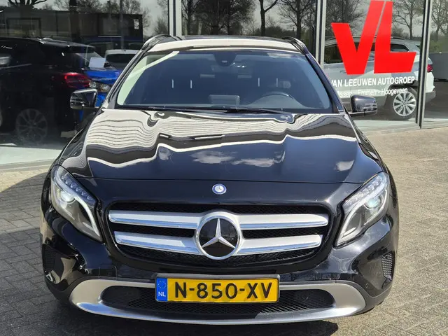 Mercedes-Benz GLA 200 Prestige 2017 Benzine 15