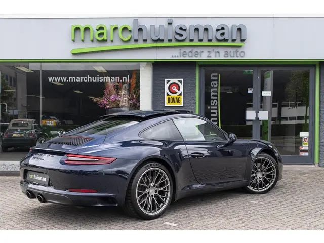 Porsche 911 3.0 Carrera 2018 Benzine 16